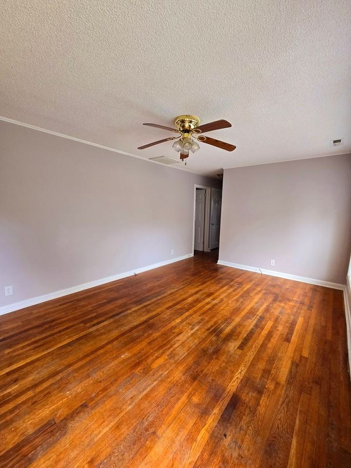 1707 Twain Rd - Photo 3 of 16