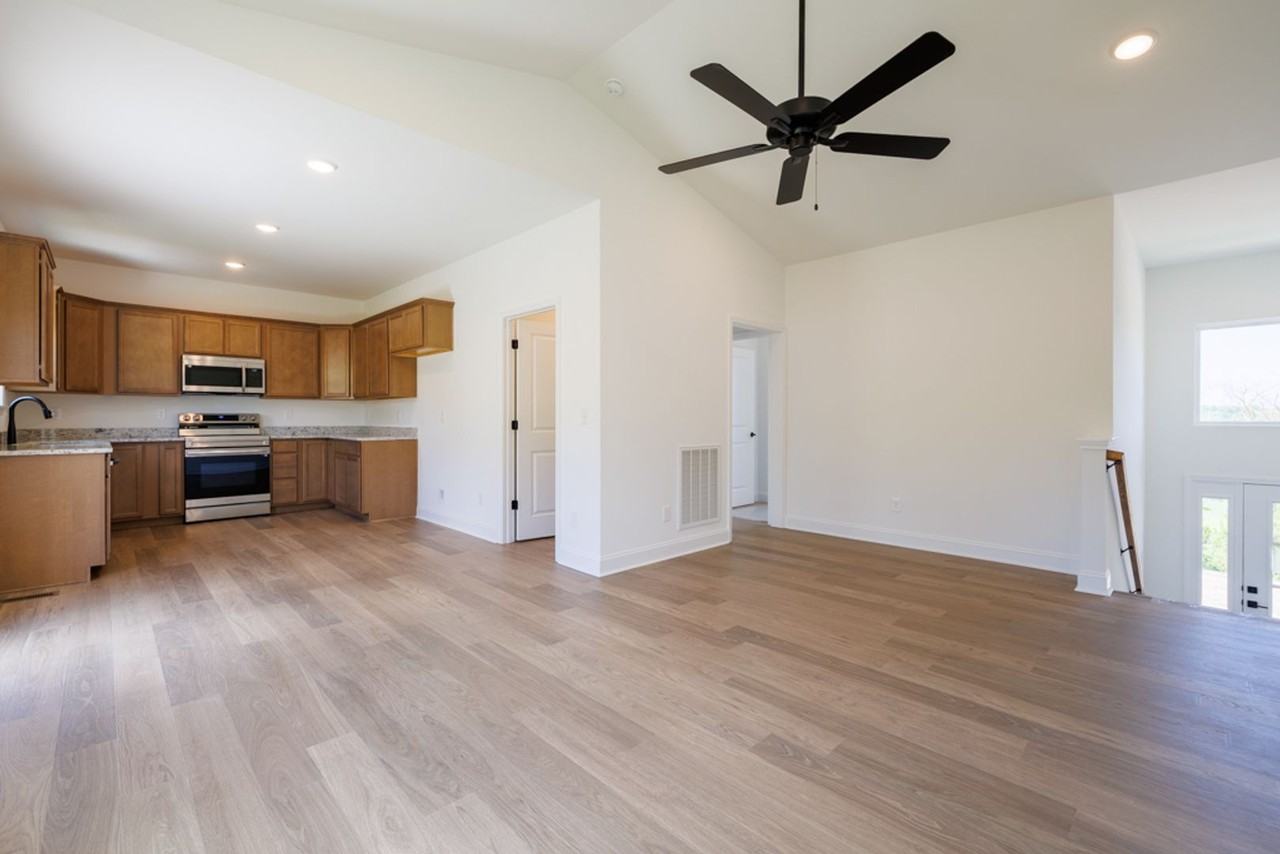 3518 Paradise Ridge Way - Photo 7 of 25