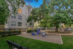 203 Coggins Dr - Photo 1 of 1