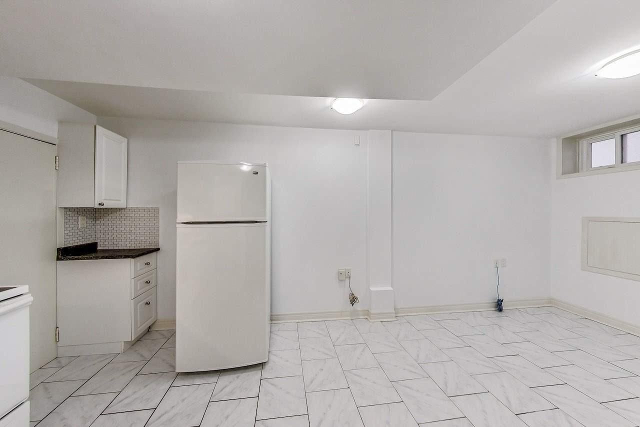 584 Northcliffe Boulevard #1B - Photo 4 of 8