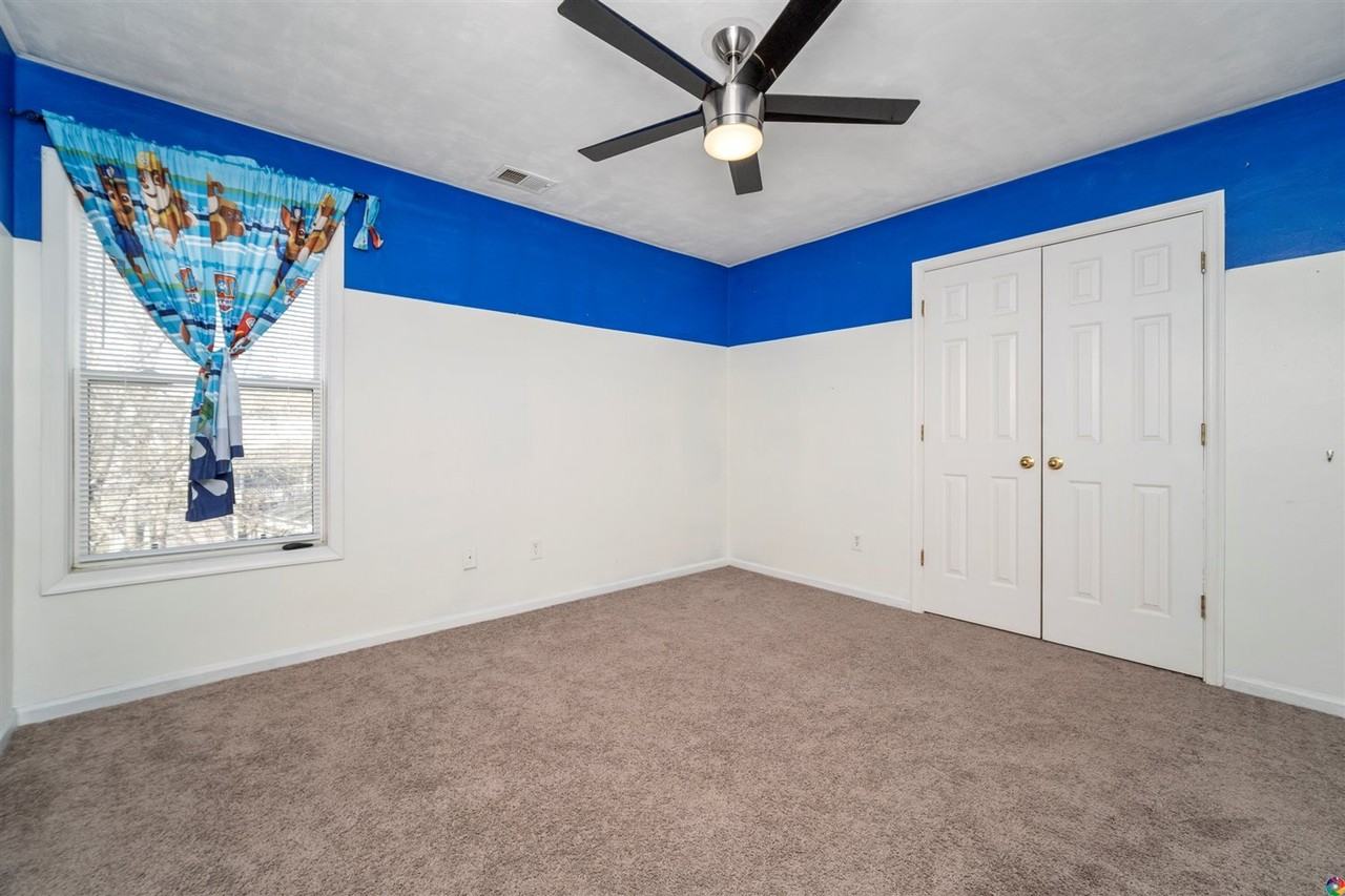 2208 Chesterfield Loop - Photo 2 of 33