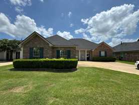 1002 Creole Dr - Photo 1 of 1