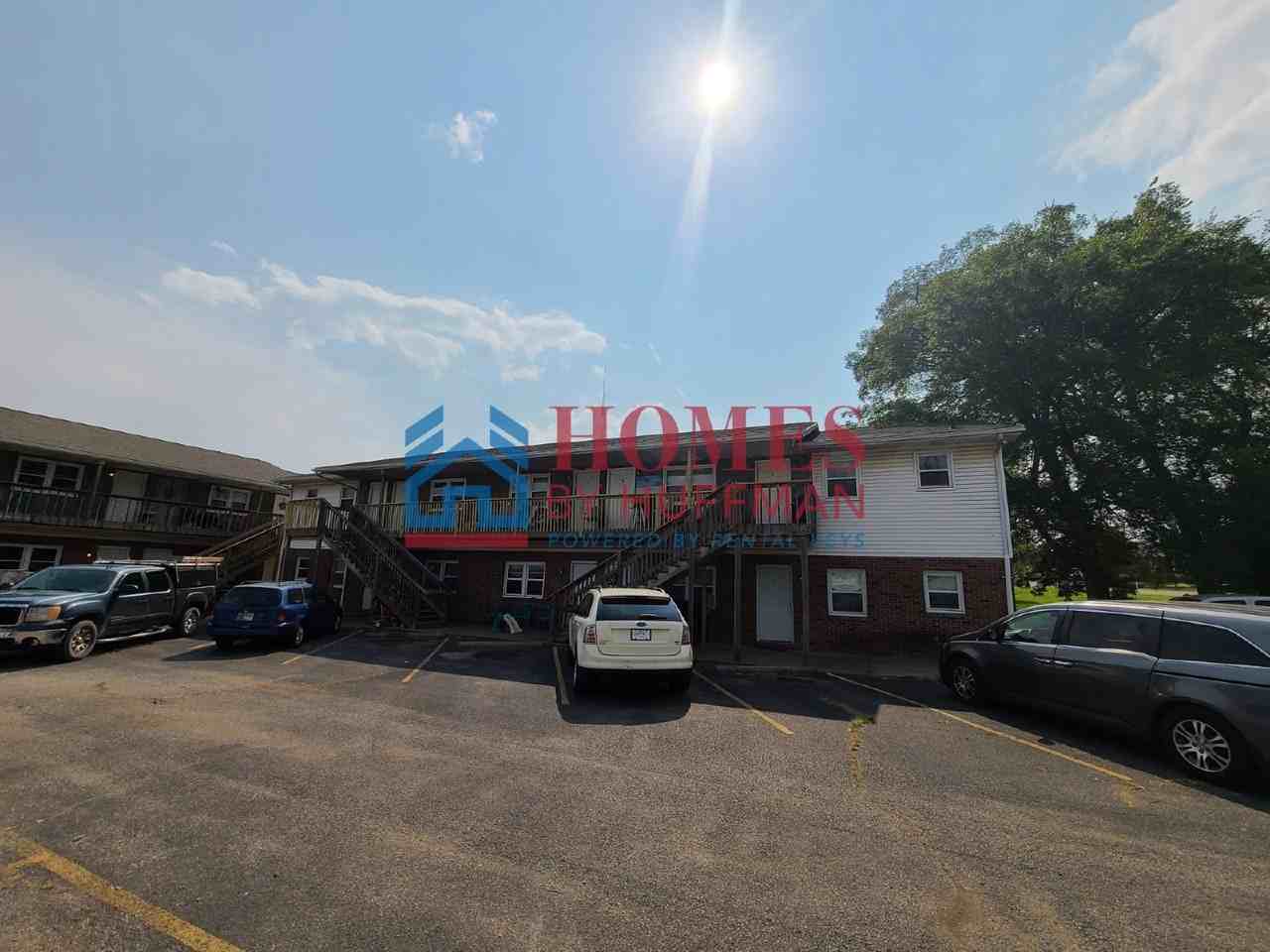 413 S 5th St Unit 17 - Photo 2 of 8