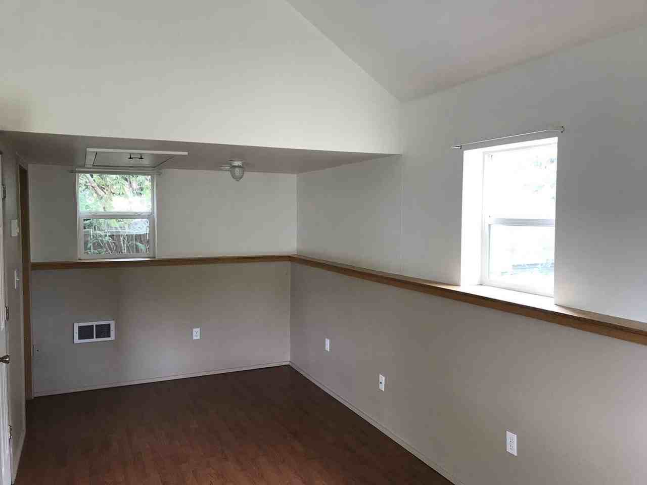 41 Washington St - Photo 3 of 13
