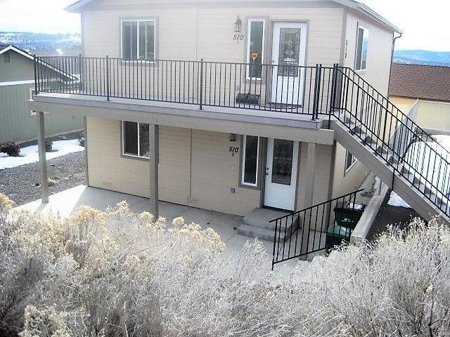 510 Harbor View Dr #A - Photo 2 of 13