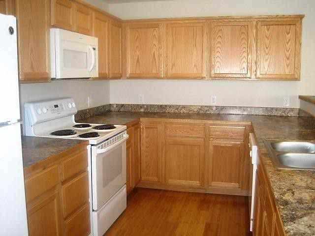 510 Harbor View Dr #A - Photo 5 of 13