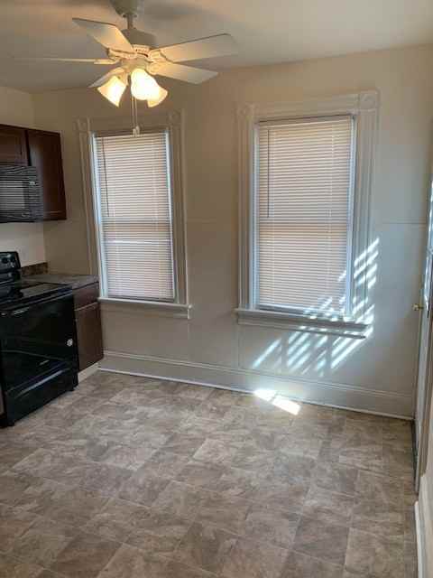 139 N 10th St - Photo 3 of 14