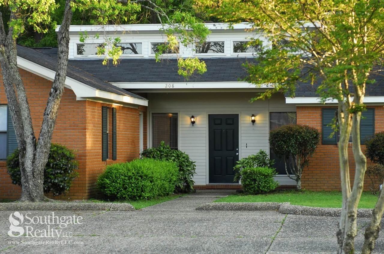 230 Sherwood Dr - Photo 6 of 50