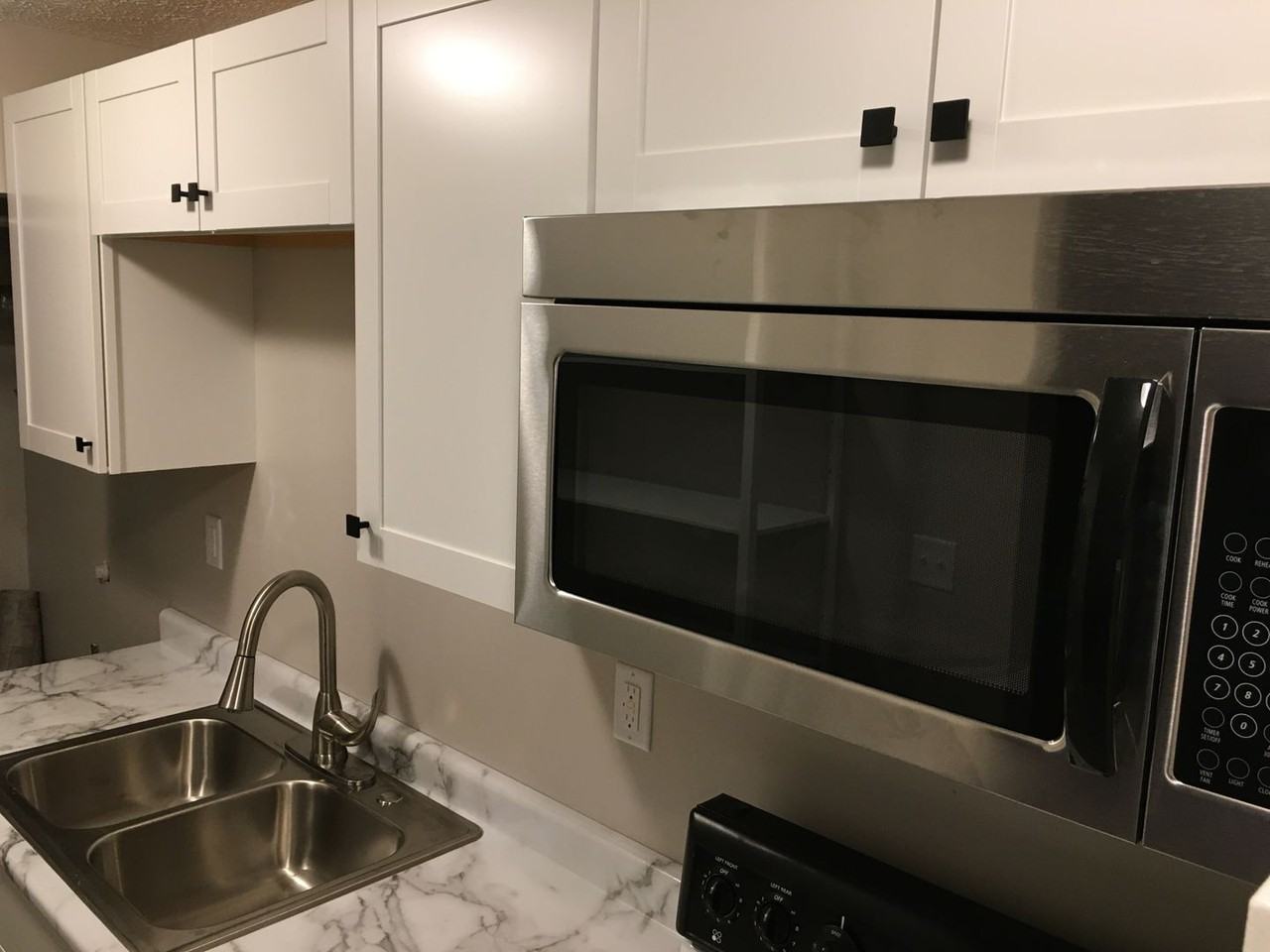 1028-1032 Holloway St - Photo 3 of 13