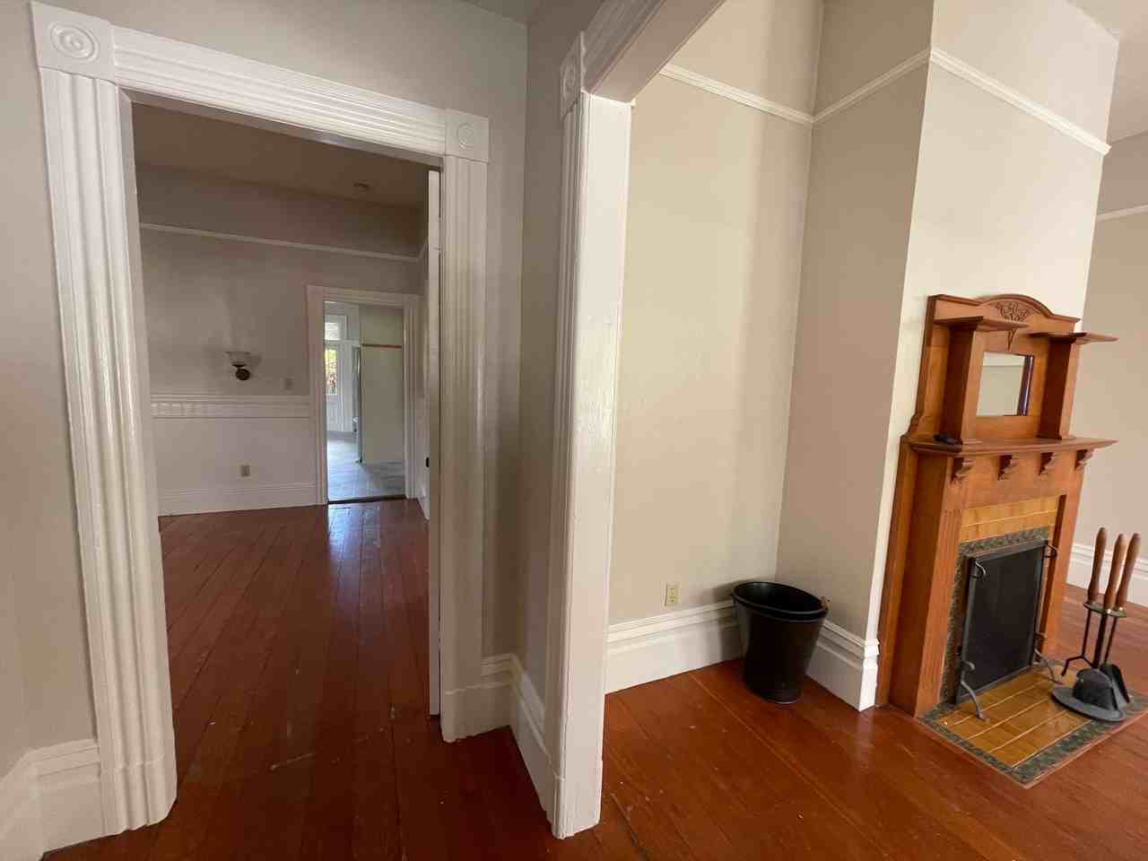 122 Tait Ave - Photo 2 of 16