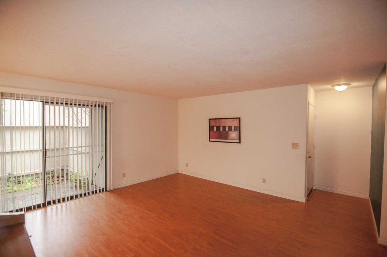936 Kiely Blvd #J - Photo 6 of 15