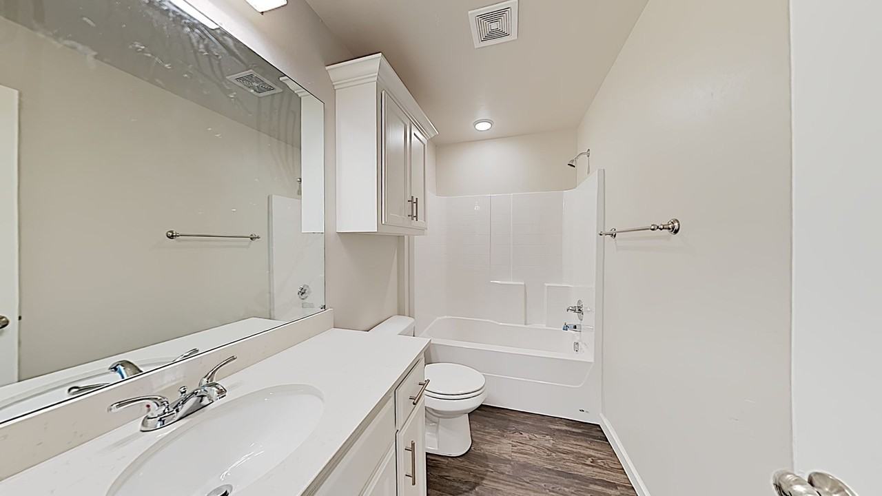 5017 Avion Ct - Photo 6 of 12