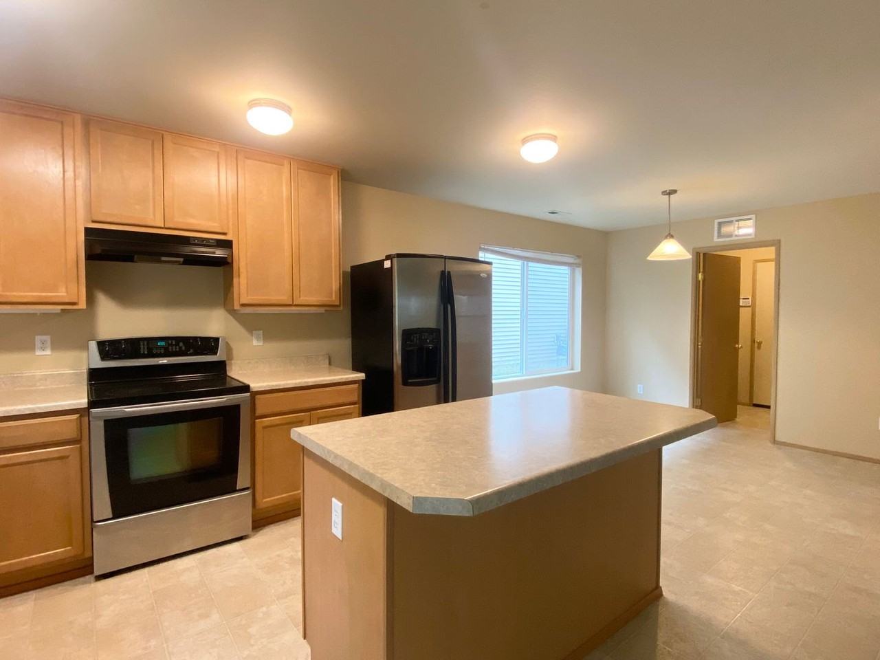21367 Se 299th Way - Photo 6 of 27