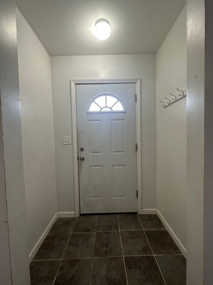 43975 43975 route 3 - Photo 2 of 17