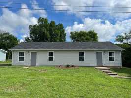 featured image of 190 Cedar Grove Rd #B