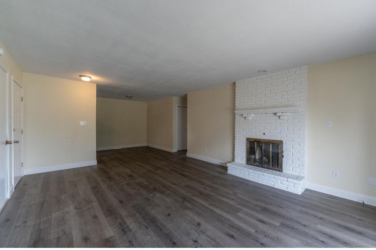 315 E Redwood St - Photo 2 of 10