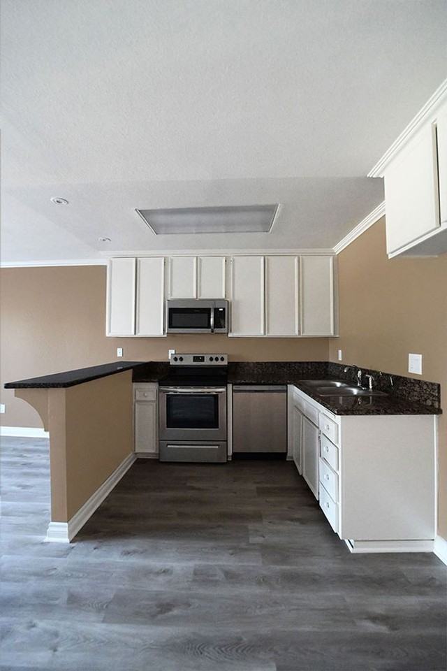 Vista View Apartments - Photo 3 of 9