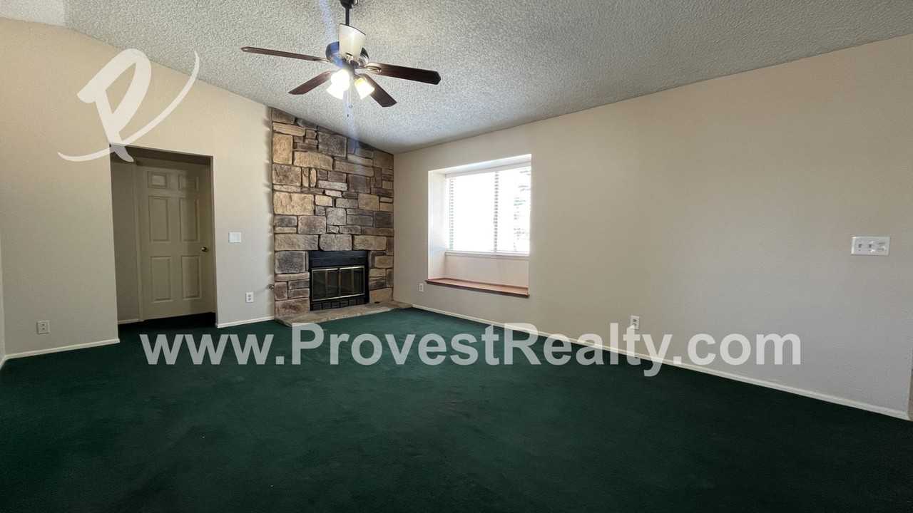 22312 Broken Lance Rd - Photo 3 of 16