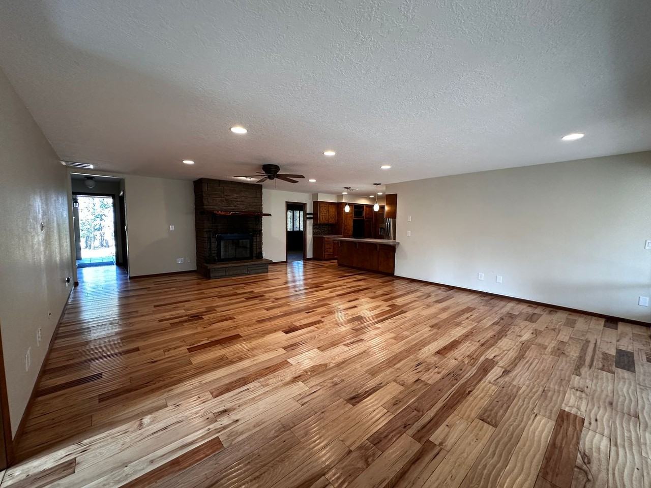 18040 Highway 22 - Photo 7 of 25