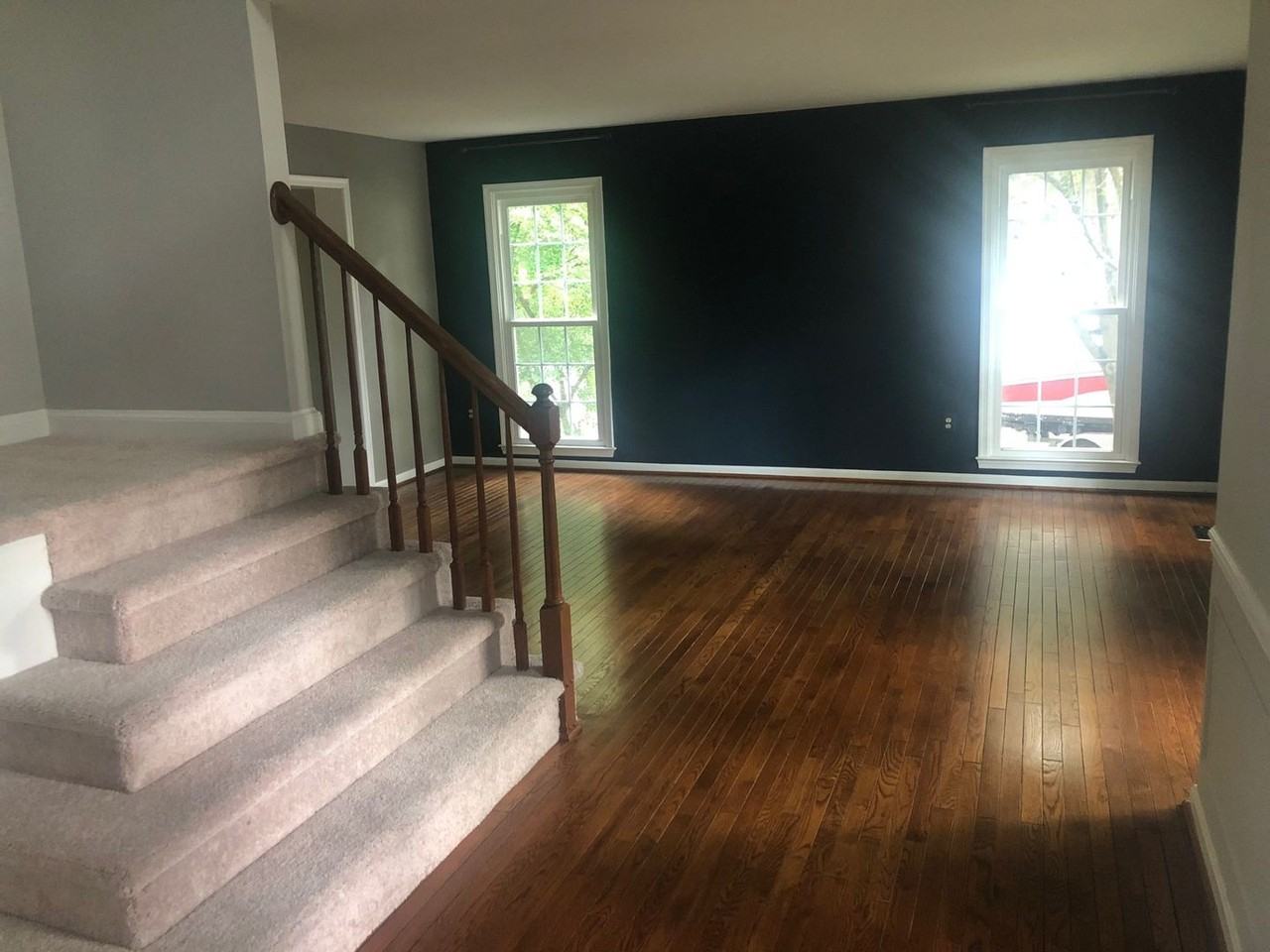 8104 Overlake Ct - Photo 3 of 45