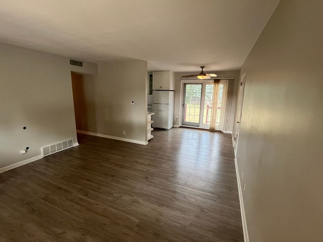 2414 Cruz Dr - Photo 6 of 30