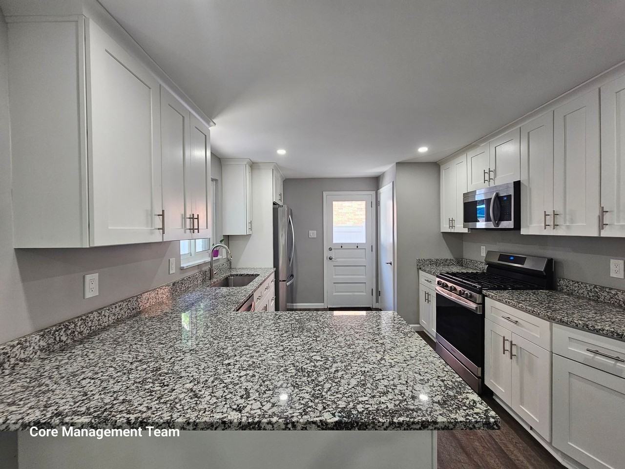 4235 Upview Ter - Photo 2 of 28