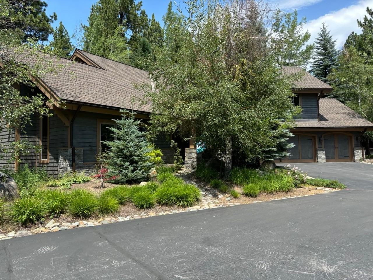 255 Glen Way - Photo 2 of 50