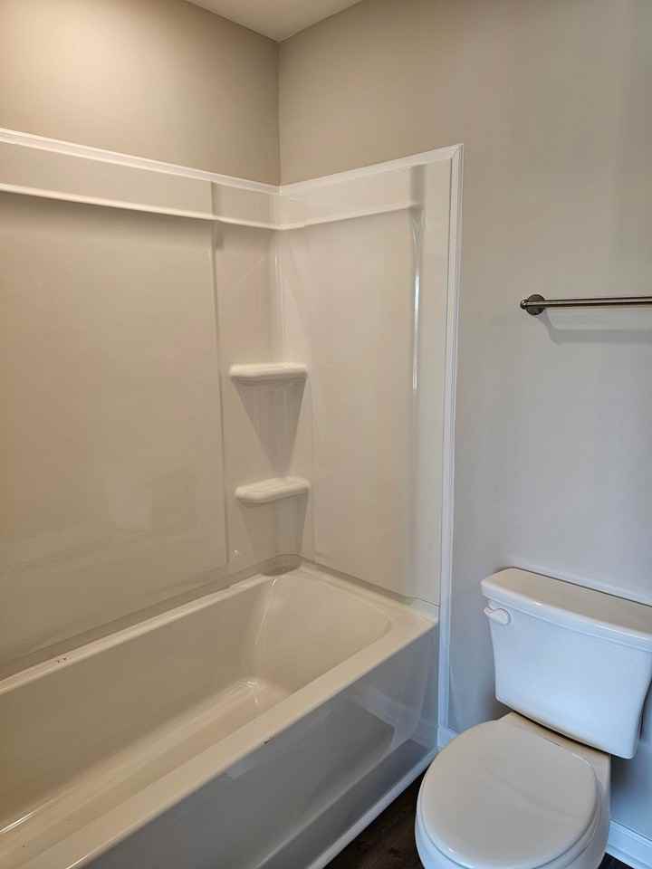 Beautiful New 2bed 2.5 Bath Townhouse! - Photo 2 of 29