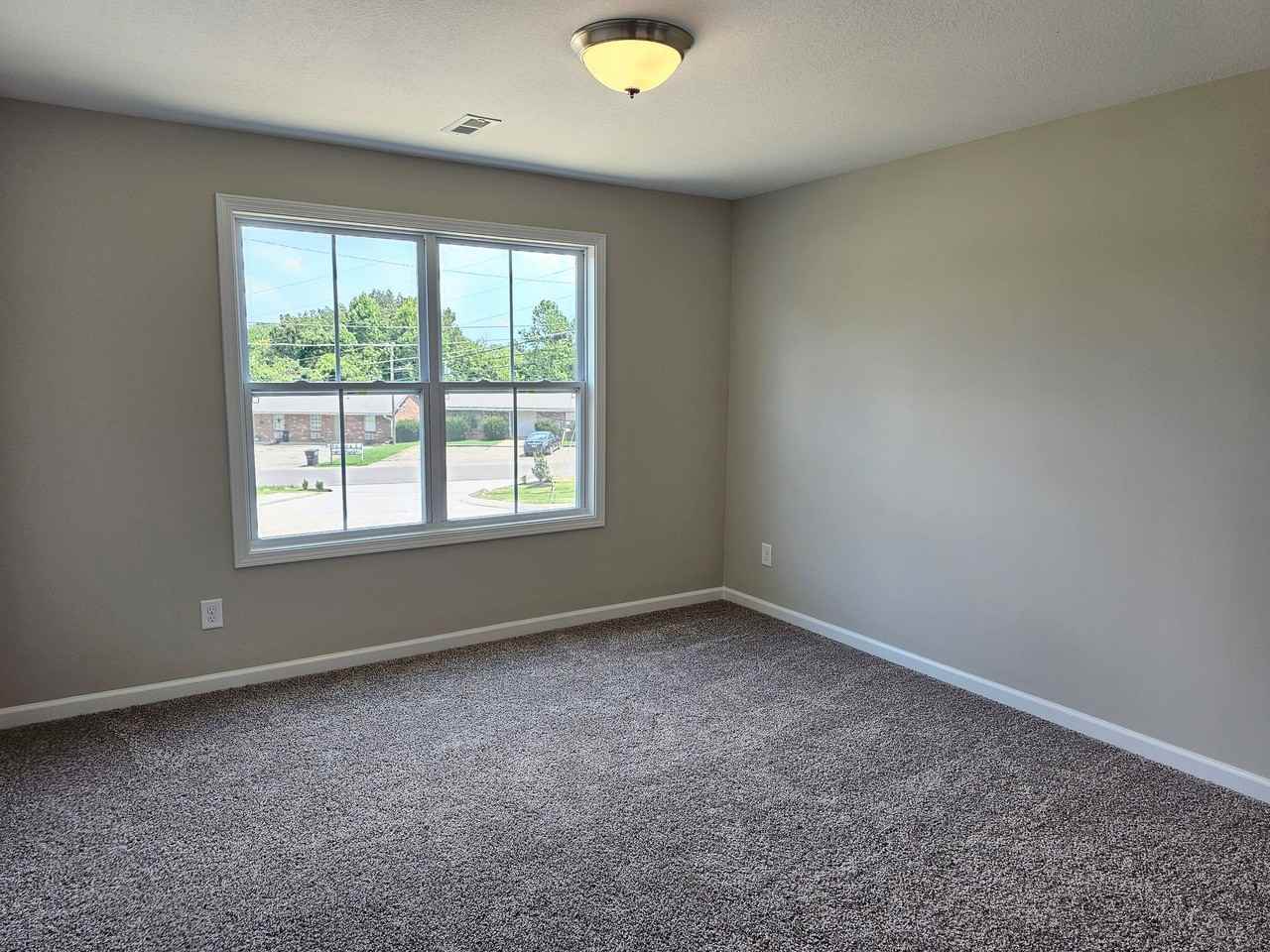 Beautiful New 2bed 2.5 Bath Townhouse! - Photo 3 of 29