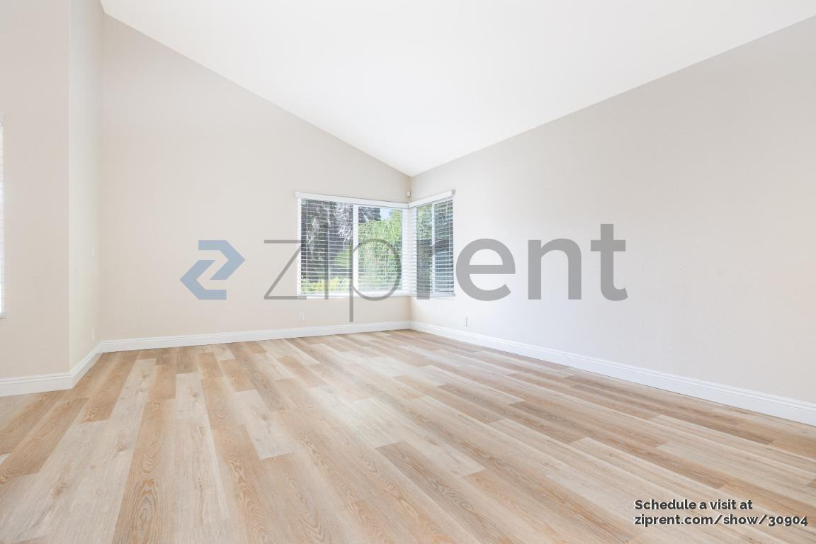 13434 Entreken Ave - Photo 2 of 22