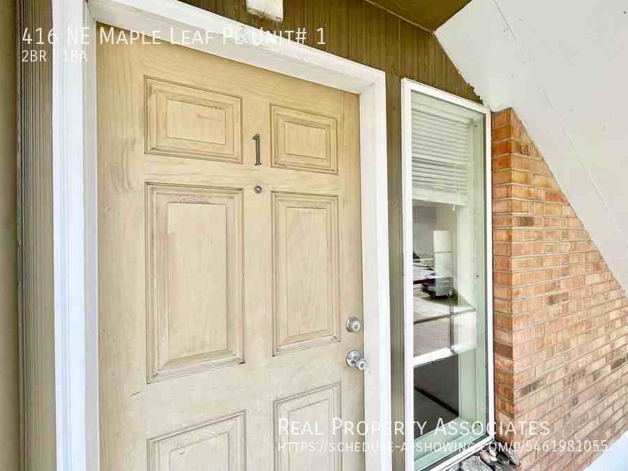 416 Ne Maple Leaf Pl #1 - Photo 2 of 18