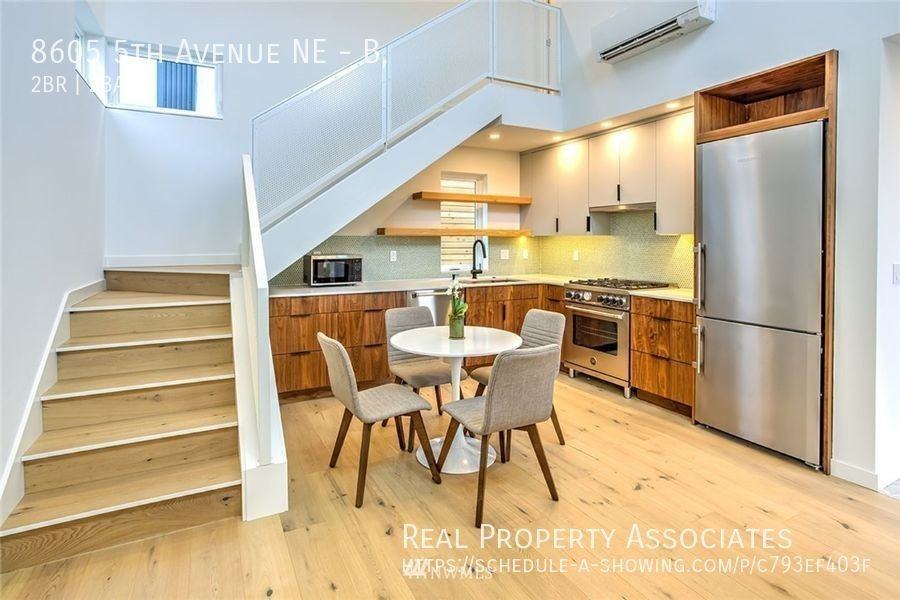 8605 5th Ave Ne #B - Photo 2 of 18