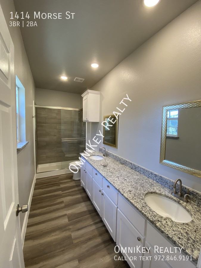 1414 Morse St - Photo 5 of 11