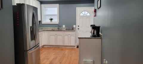 1943 Edmondson Ave - Photo 2 of 12