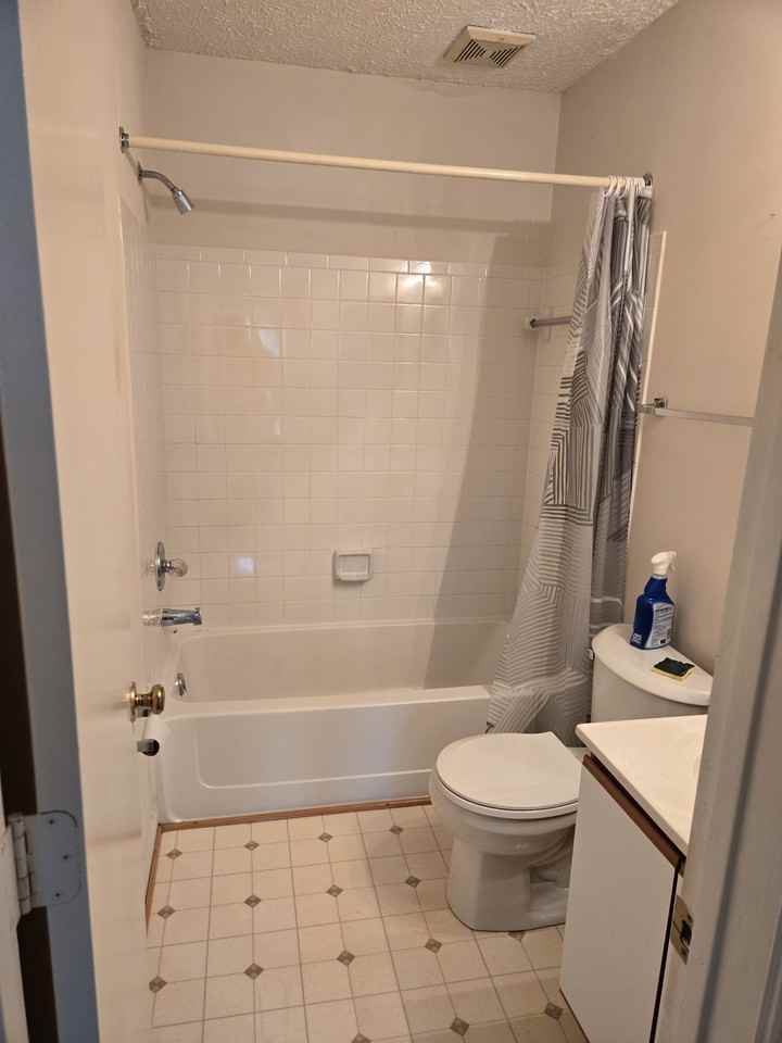 10623 Joyceton Dr - Photo 3 of 12