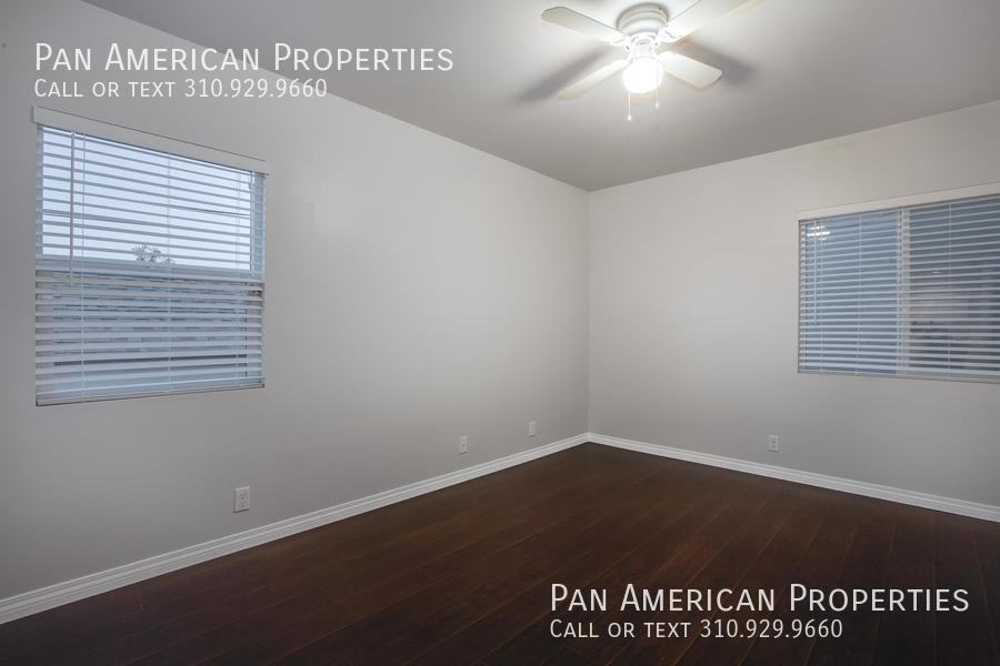 3207 W 73rd St - Photo 6 of 20