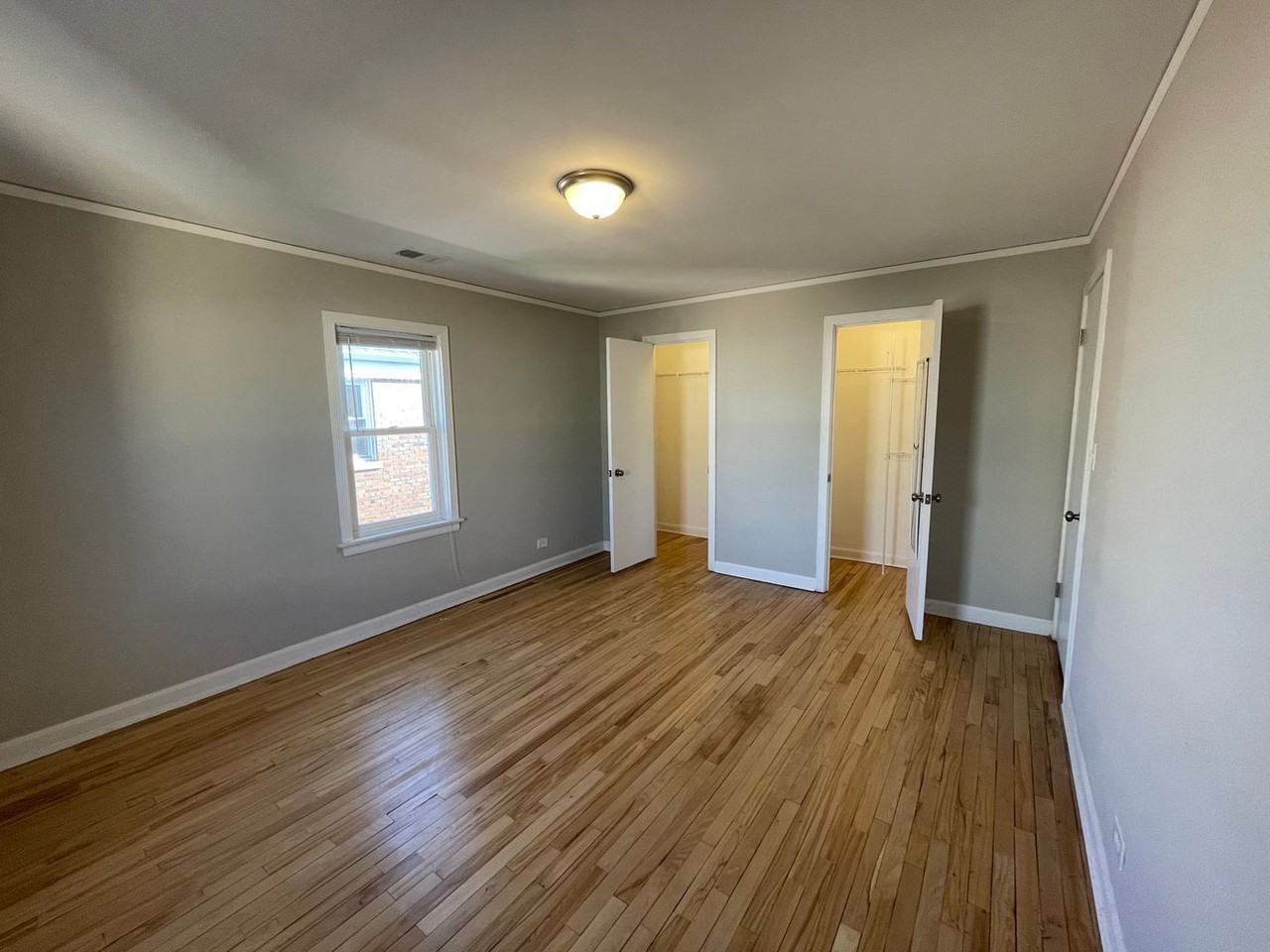 371 Central Ave #2E - Photo 7 of 9