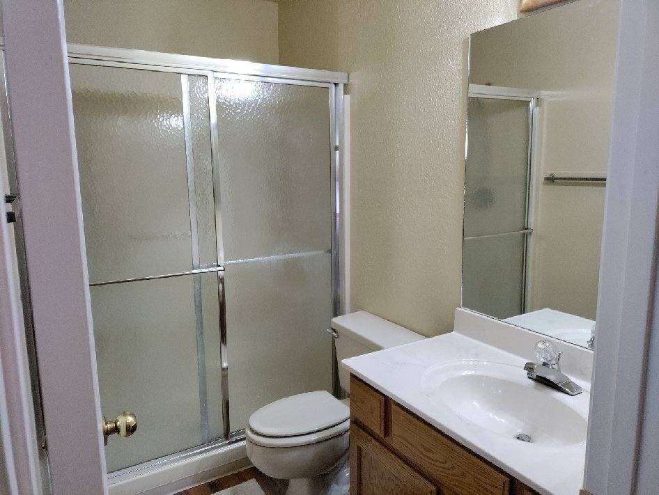 637 2735 North Walnut Hills Drive - Photo 2 of 6