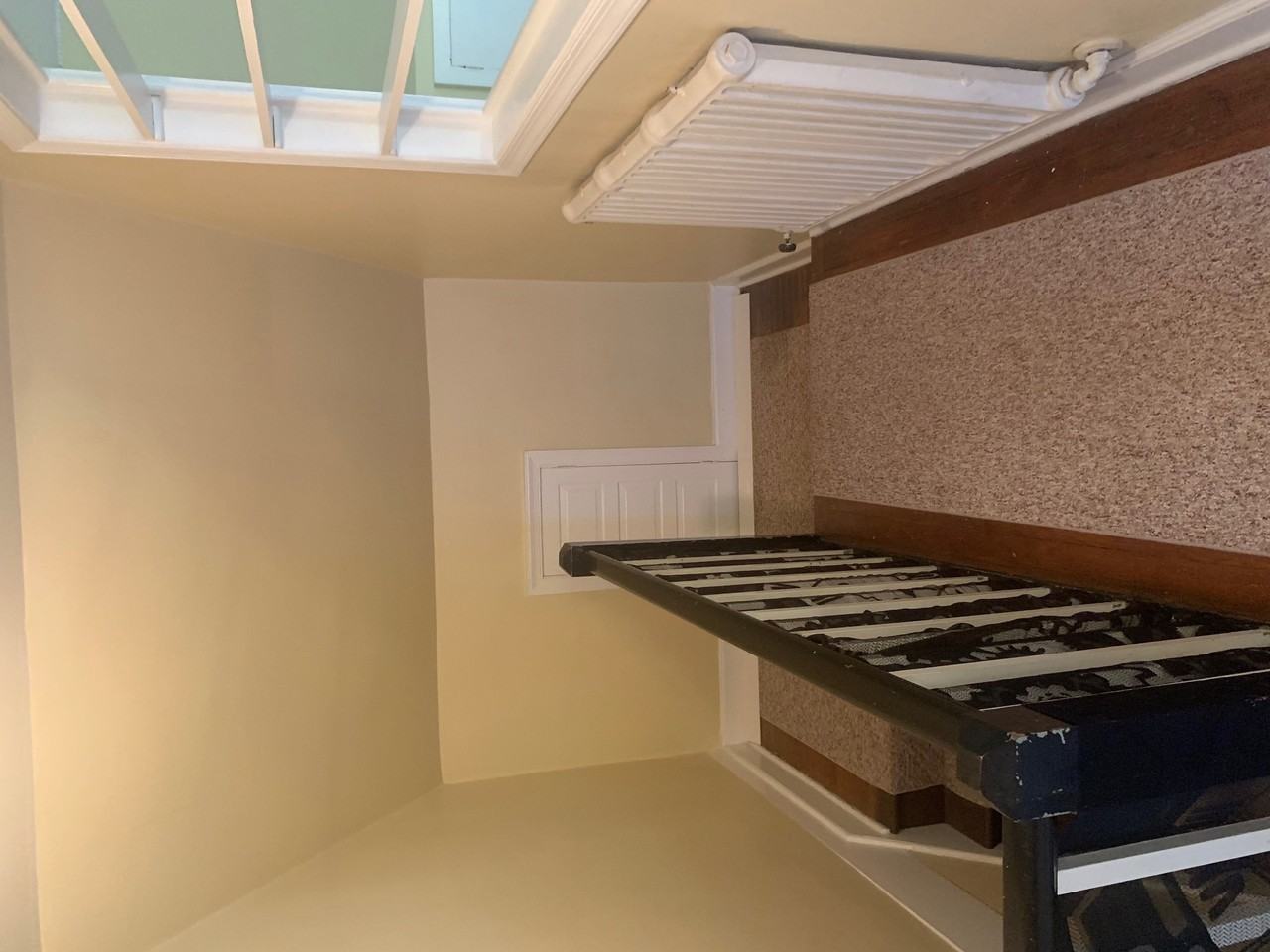 1300 Riverview Ave - Photo 3 of 12