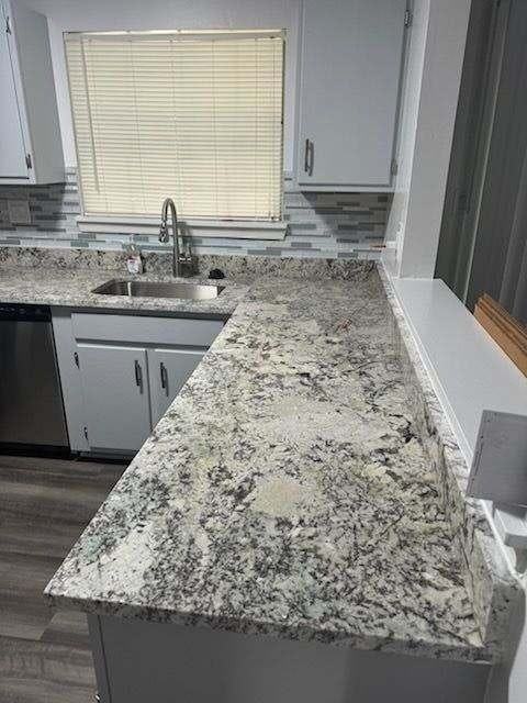 210 Susan Dr - Photo 2 of 12