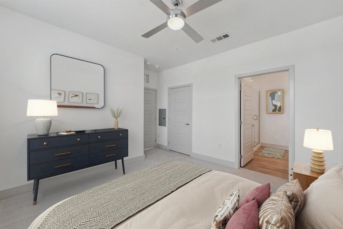 8529 Burnet Road - Photo 4 of 9