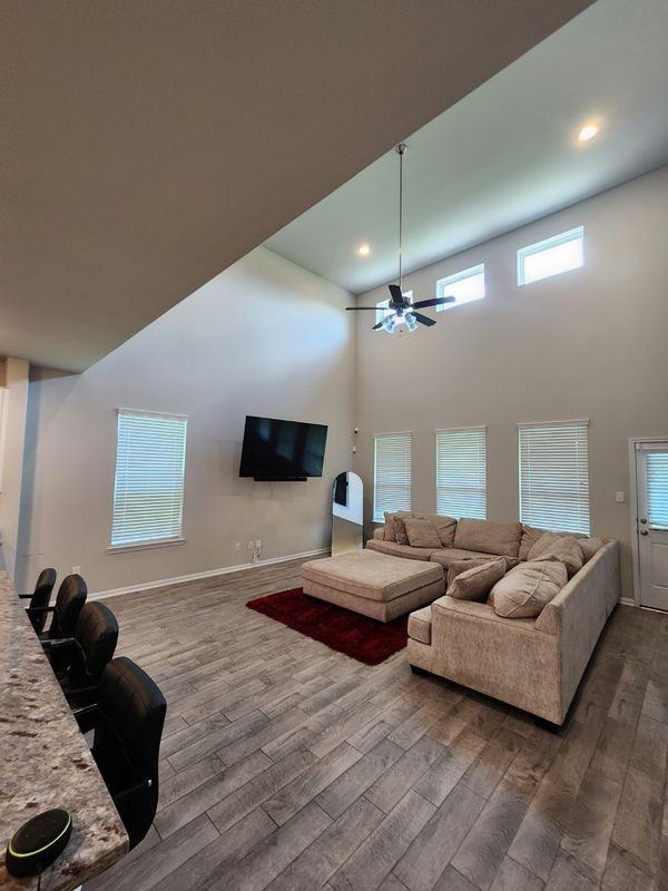 15107 Timberson Ridge Ln - Photo 2 of 10