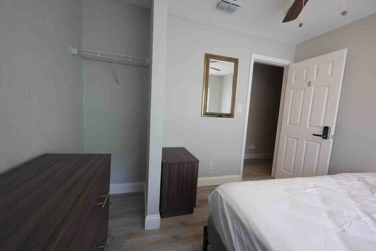 E Hanna Ave - Photo 6 of 7