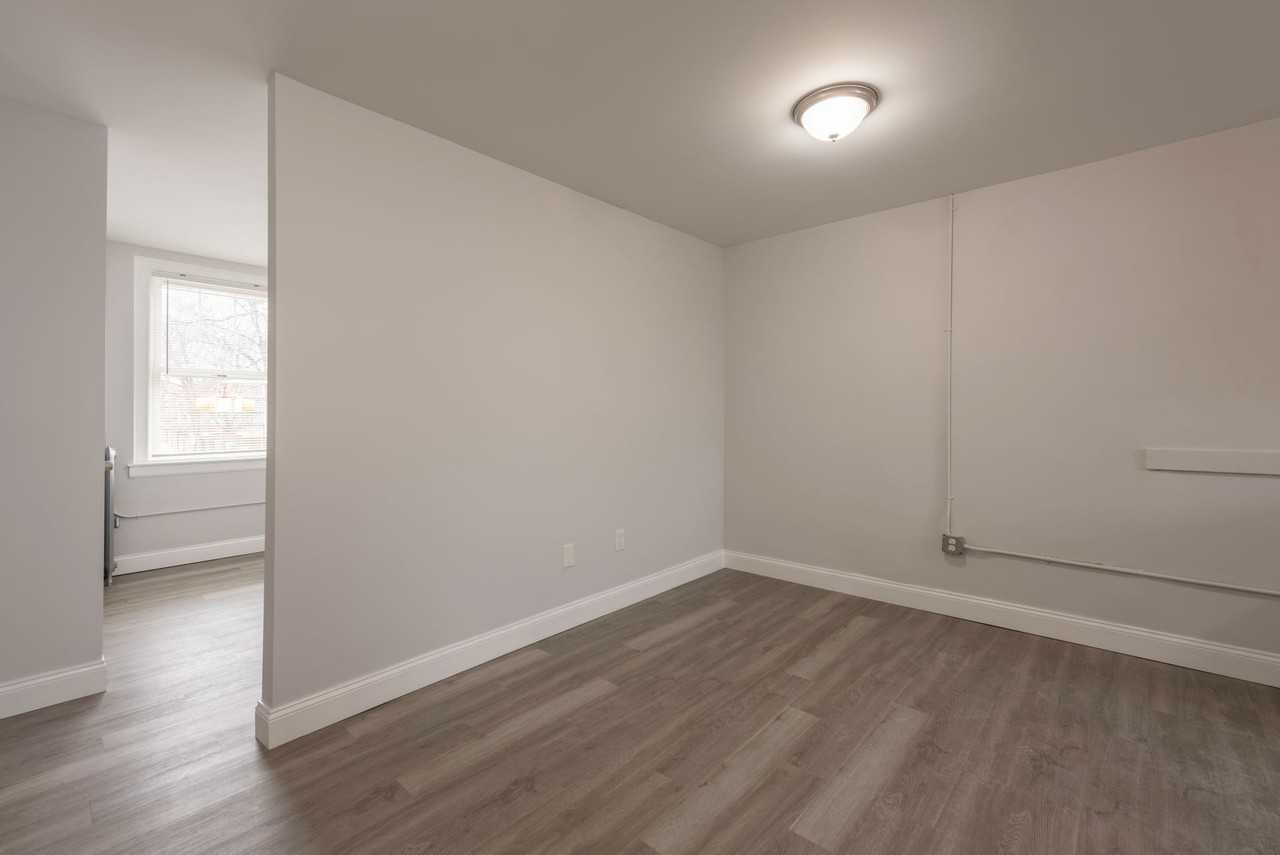 208 Main St. - Photo 6 of 11