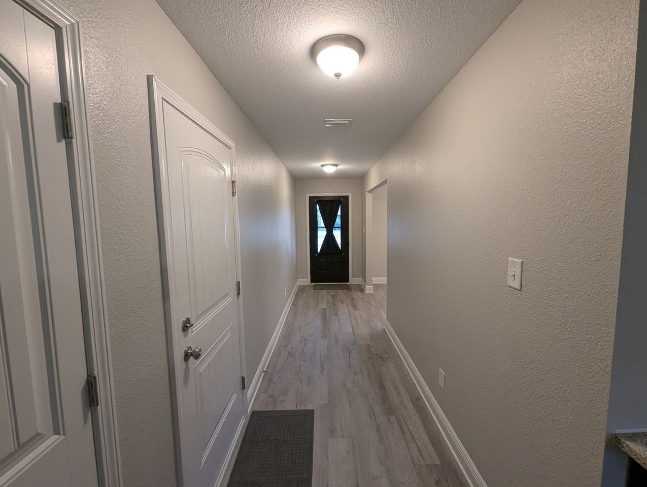 16914 Prado Loop - Photo 2 of 23