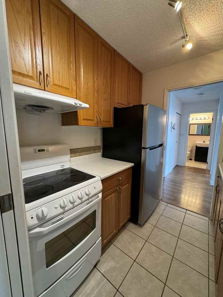 1048 King Albert Avenue #30* - Photo 3 of 8