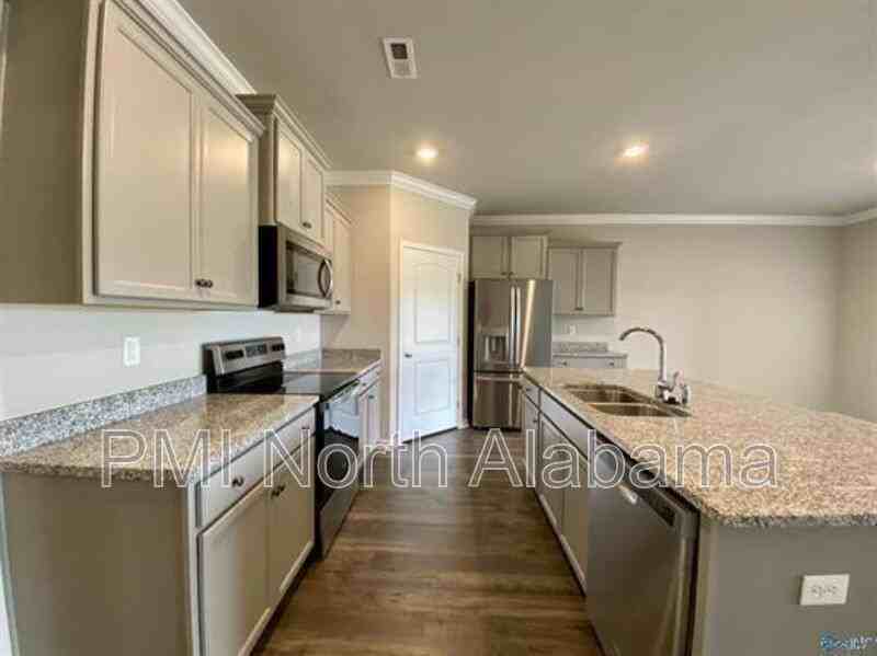 7005 Lost Creek Dr Nw - Photo 5 of 25