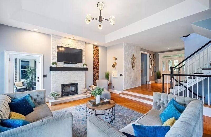 575 Monson Rd - Photo 3 of 15