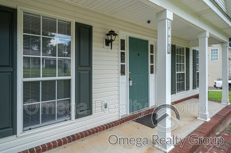 8701 Diberville Dr W - Photo 6 of 41