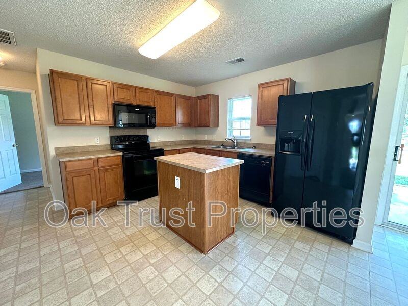191 S Port Dr - Photo 5 of 23